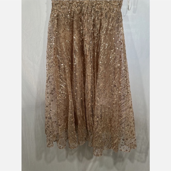 NWT $698 Mac Duggal [ 8 ] Sequined Cap Sleeve Fit and Flare Dress Bronze MIDI‎ - Picture 16 of 16